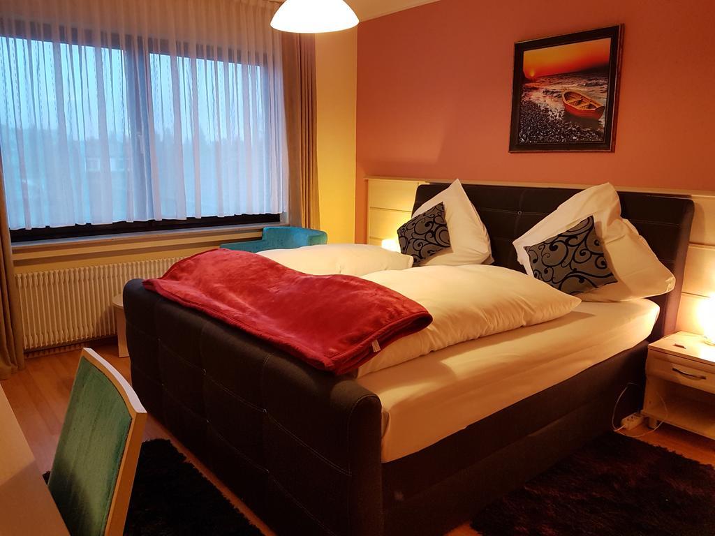 Legend Hotel Biebesheim am Rhein Exterior foto